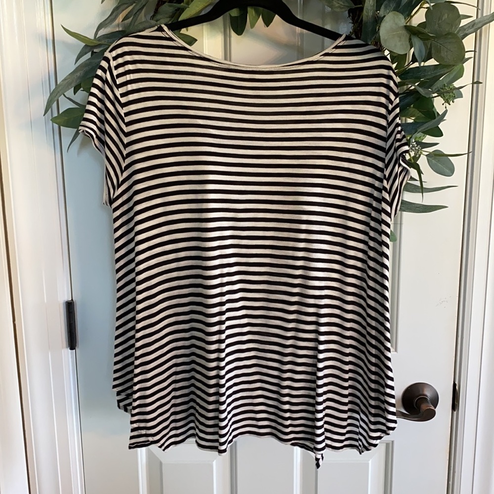 BCBG Top - Picture 2 of 5